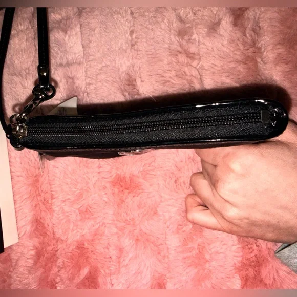 Coach Poppy Black Sequin Wristlet Clutch (NWT) with Box - Picture 8 of 10